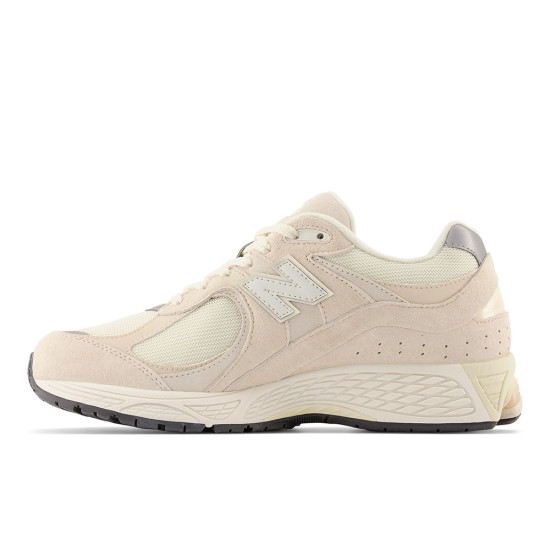 New Balance 2002R